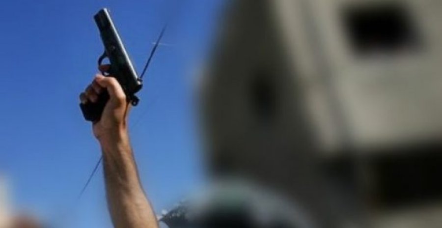 Të shtëna armësh në Prishtinë, Policia jep detaje