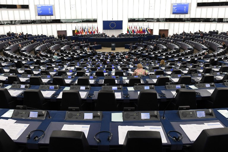 Komisioni i Jashtëm i Parlamentit Evropian: Kosova dhe Serbia ta vazhdojnë dialogun që të ulen tensionet