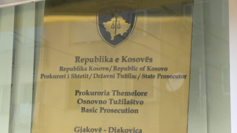 Kërkohet paraburgim ndaj personit që i shkaktoi lëndime trupore bashkëshortes së tij