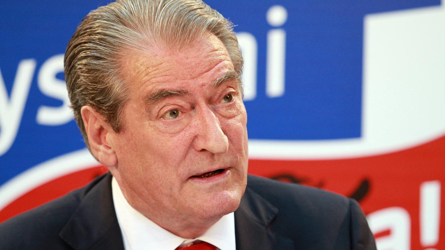 Berisha mesazh për Vuçiqin: Do të ndëshkoheni për krimet në Kosovë dhe Shqipëri