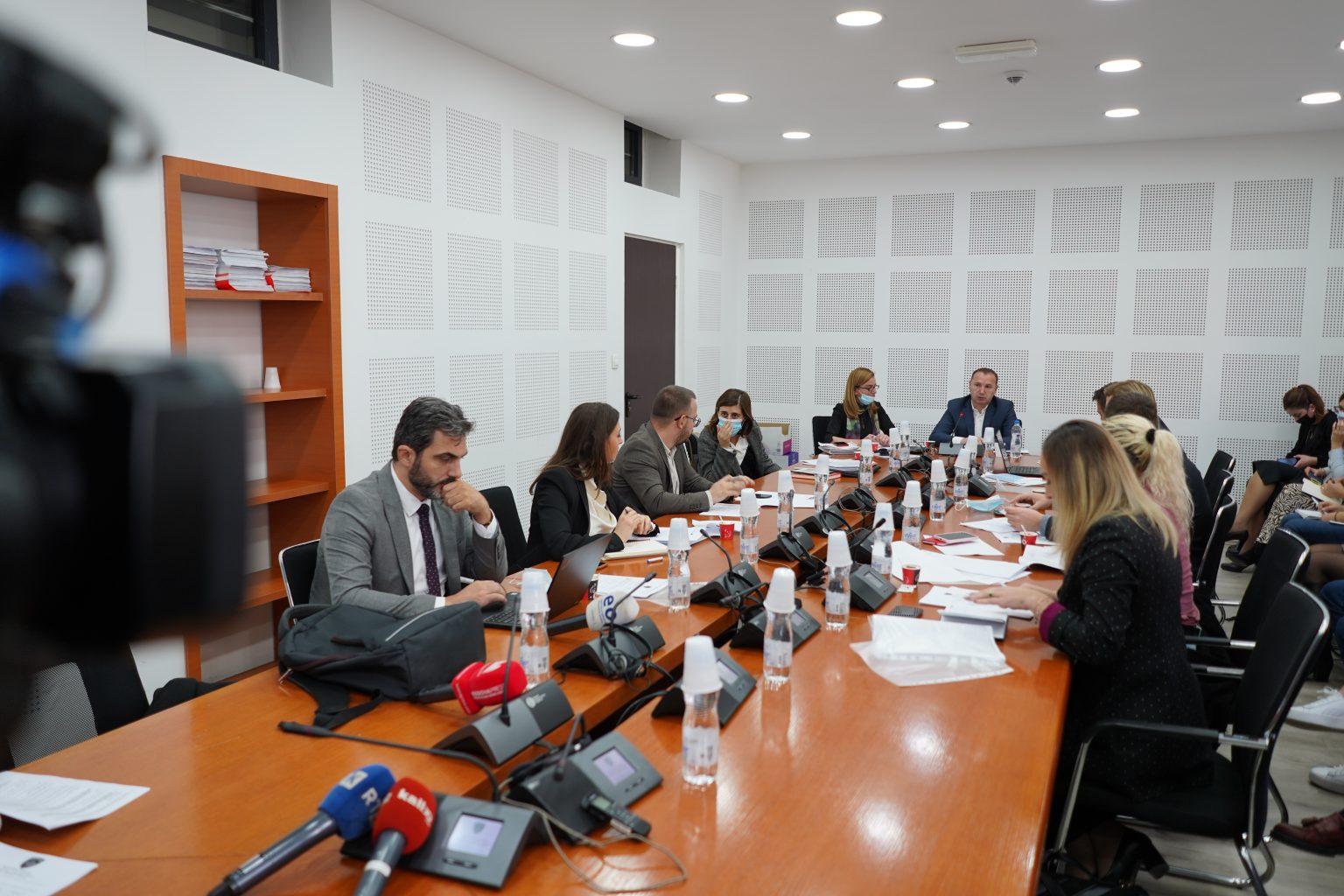 102 kandidatë do të intervistohen për anëtarë të Bordit të RTK-së, eliminohen 30 të tjerë