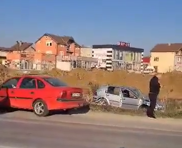 Aksident në magjistralen Ferizaj-Prishtinë, dyshohet se ka të lënduar