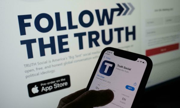 Pasi u bllokua nga Twitter dhe Facebook, Trump lanson një platformë të re