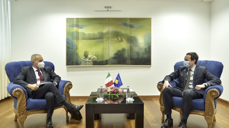 Kurti takon ambasadorin De Riu: Italia, ndër partnerët më të rëndësishëm të Kosovës