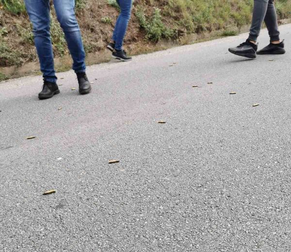 Disa zyrtarë policorë dërgohen në Spitalin e Mitrovicës pas aksionit në veri