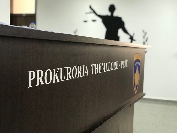 Prokuroria në Pejë fillon hetimet për shkelje në rastin e dënimit të dyshuarit për dhunimin e 15-vjeçares