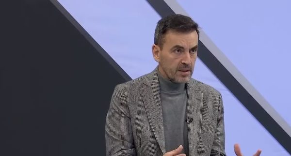 A ekziston rreziku që të kemi një valë të re të pandemisë, flet infektologu Ilir Tolaj