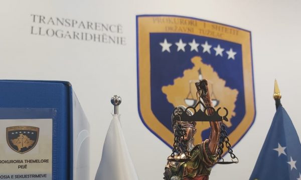 Prokurorët ndërpresin bashkëpunimin me Qeverinë: Nuk u distancuan nga deklaratat e Sallahut