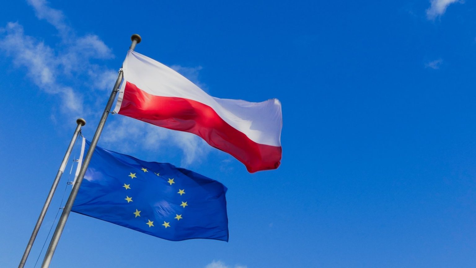 BE-ja po shqyrton masa kundër Polonisë