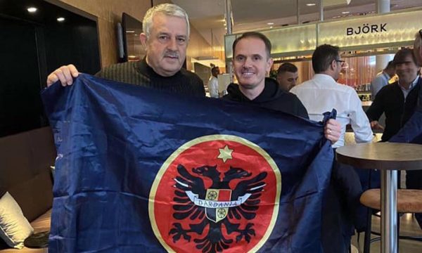 Agim Veliu lajmërohet nga Suedia me flamurin e Dardanisë