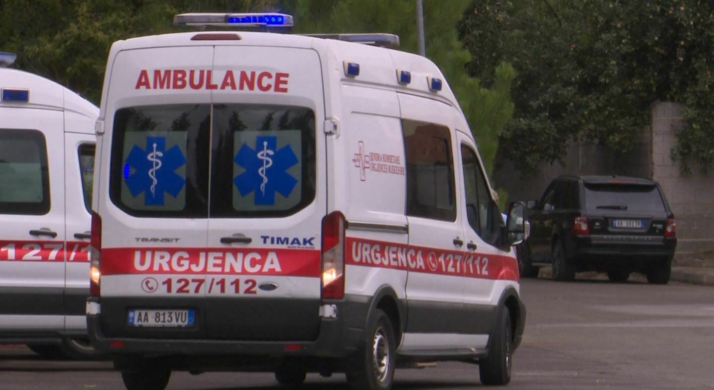 E moshuara në Shqipëri u gjet e vdekur nga vajza, batanija elektrike shkaktoi zjarrin