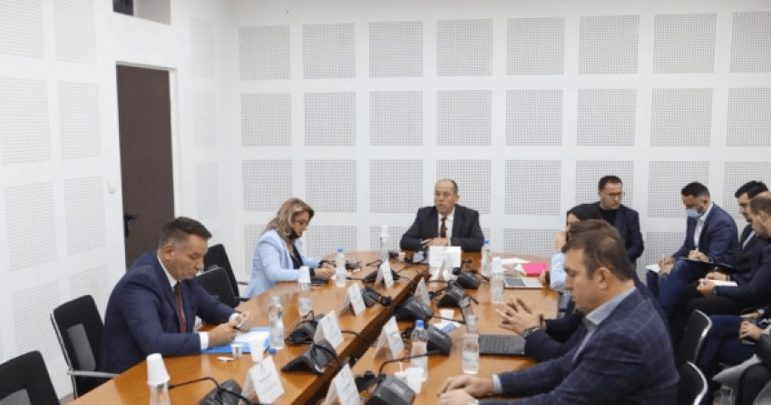 Kriza energjetike, deputetët e opozitës kërkojnë që të gjendet mundësi që mos të mbyllen “Trepça” e “Ferronikeli”