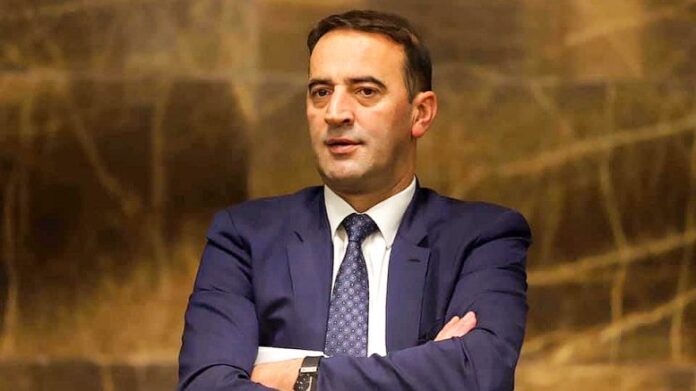Haradinaj flet pas debaklit që pësoi në Prishtinë, uron dy kandidatët që shkojnë në balotazh