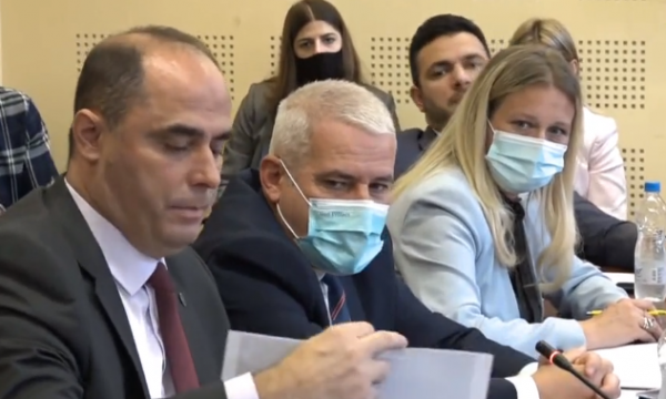 Drejtori i Policisë tregon si u mor vendimi që Njësia Speciale të vendosej në pikat kufitare në veri, pas vendosjes së reciprocitetit