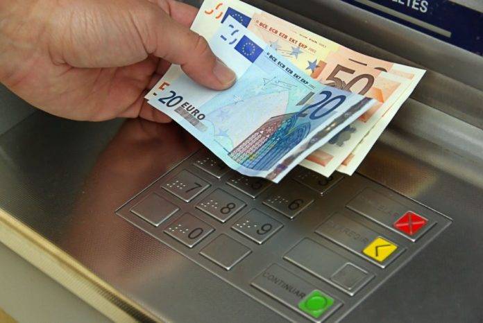 Bankat e Kosovës thyejnë rekord, grumbullojnë mbi 65 milionë euro vetëm për 5 muaj