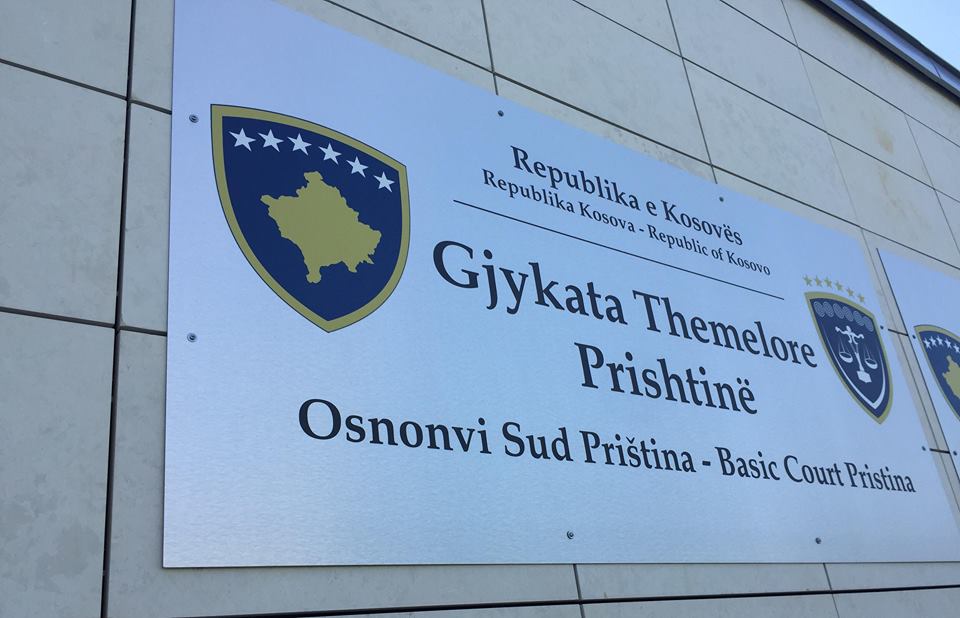 Në muaj paraburgim për personin që falsifikoi dokumentet