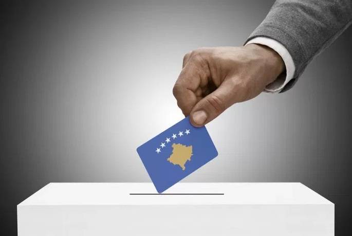 Premtimet me bollëk të kandidatëve për kryetarë të komunave në Kosovë