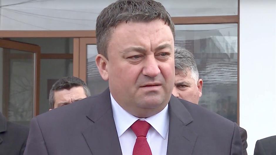 Deputeti i Listës Serbe nuk shkon në burg, arratiset në Beograd