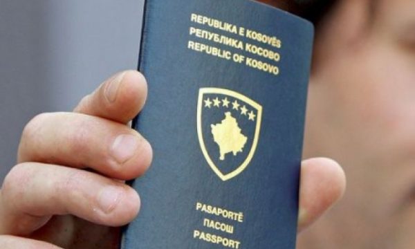Mbi 2.000 persona kanë hequr dorë nga shtetësia e Kosovës këtë vit