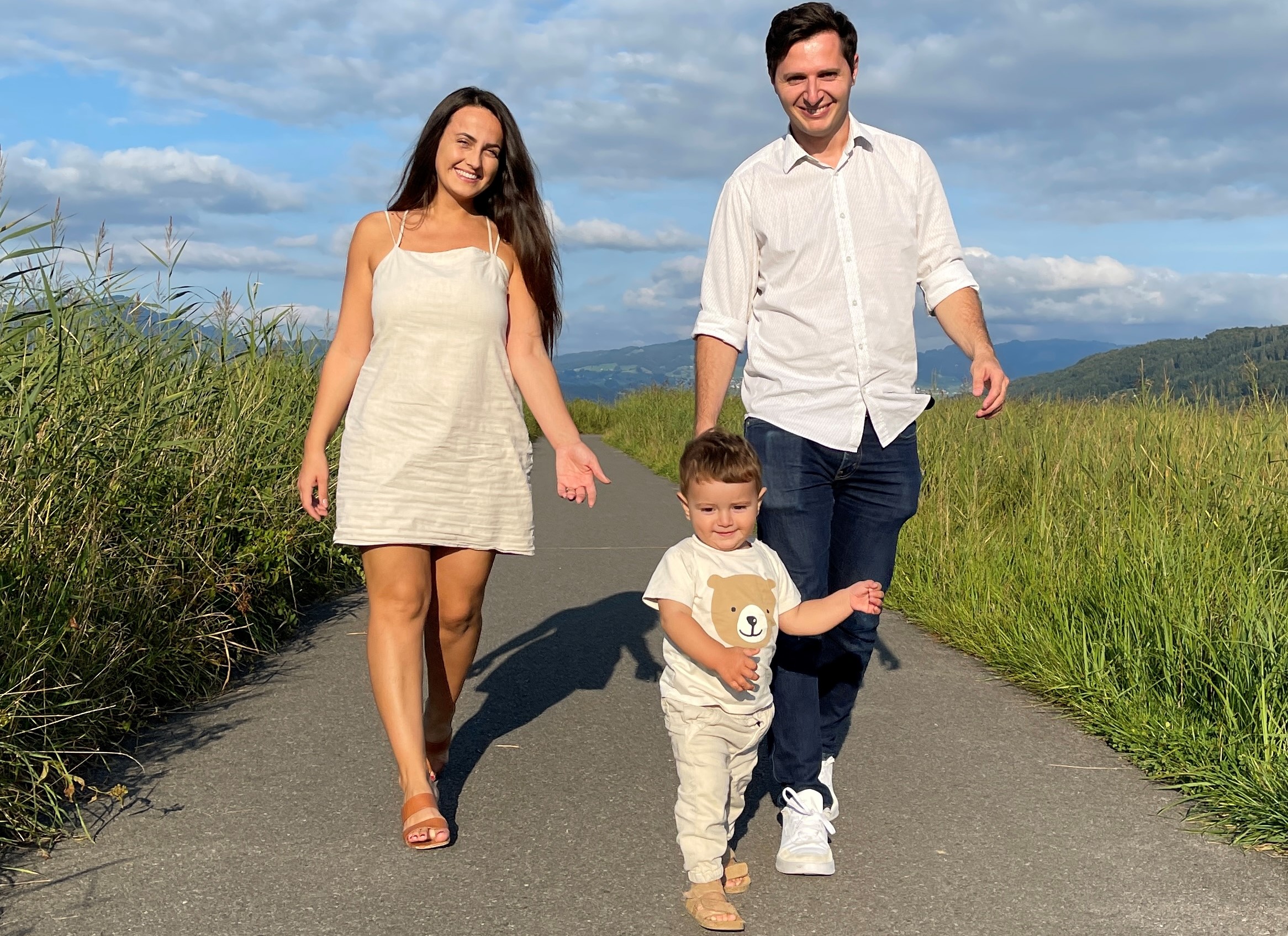 Telashet e çiftit shqiptar nga Zvicra për t`i vënë djalit emrin Lyrian në Maqedoni