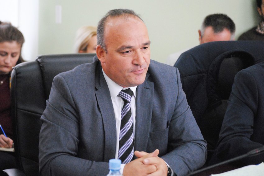 Bulliqi reagon pas sulmit ndaj mjekut në QKMF-në e Podujevës