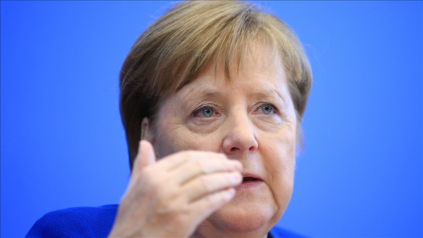 Merkel thotë se dialogu Kosovë-Serbi ka pasur një përparim modest