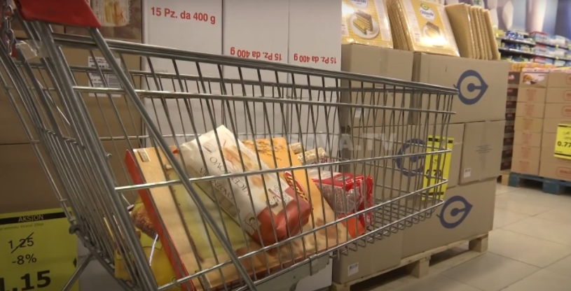 A luftohen shtrenjtimet me rritje pensionesh?
