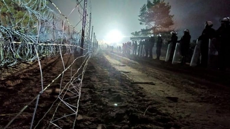 Policia polake gjen trupin e pajetë të një siriani pranë kufirit me Bjellorusinë