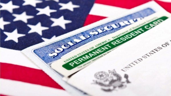 Tentoi “ëndrrën amerikane” me diplomë false, 4 muaj burg për shqiptarin që fitoi lotarinë