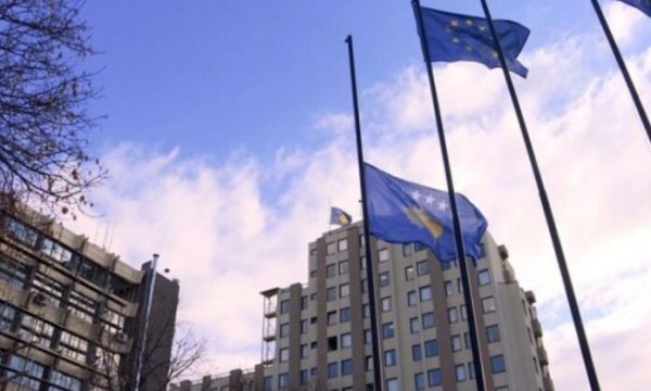 Politika e jashtme e Kosovës konsiderohet e përgjumur