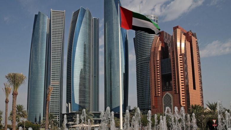 Për herë të parë në histroi, Abu Dhabi lejon jomyslimanët të kurorëzohen
