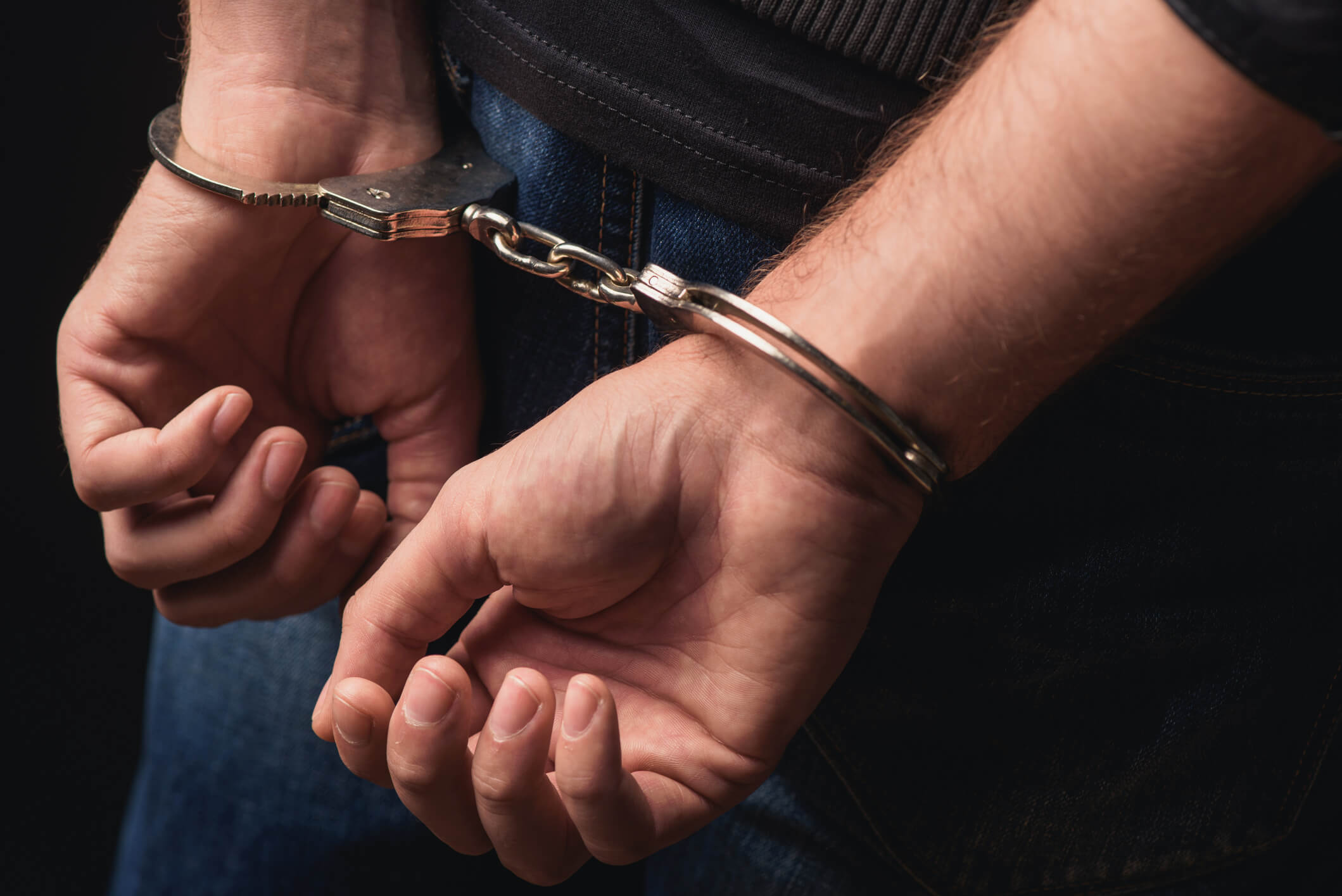 Arrestohet 33-vjeçari në Shtime për rrahje të bashkëshortes