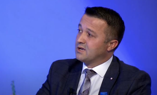 Berisha: Përgjegjësia për secilin fëmijë që është në rrugë bie mbi institucionet