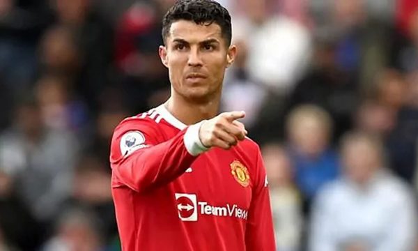 Zbulohet klauzola e Ronaldos, Championsi “detyrim” për Manchester United