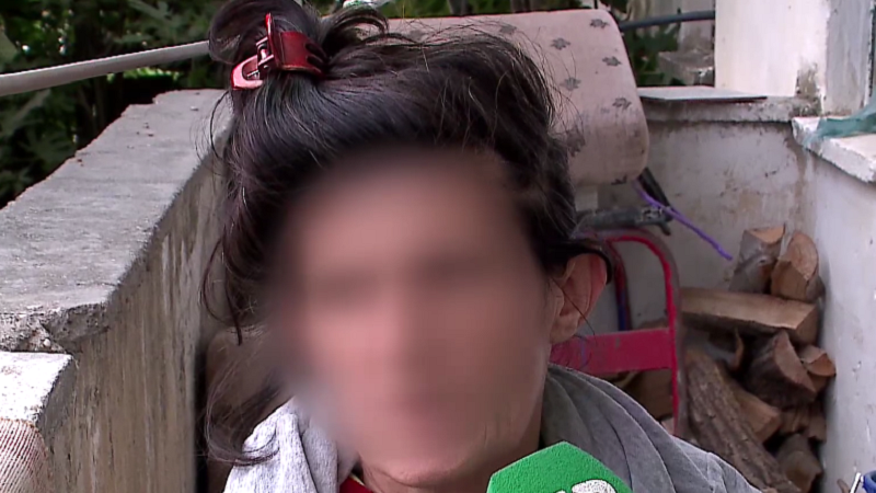 “Hyri në shtëpi në mes të ditës e më përdhunoi”, flet gruaja e abuzuar nga Klodian Çalameni