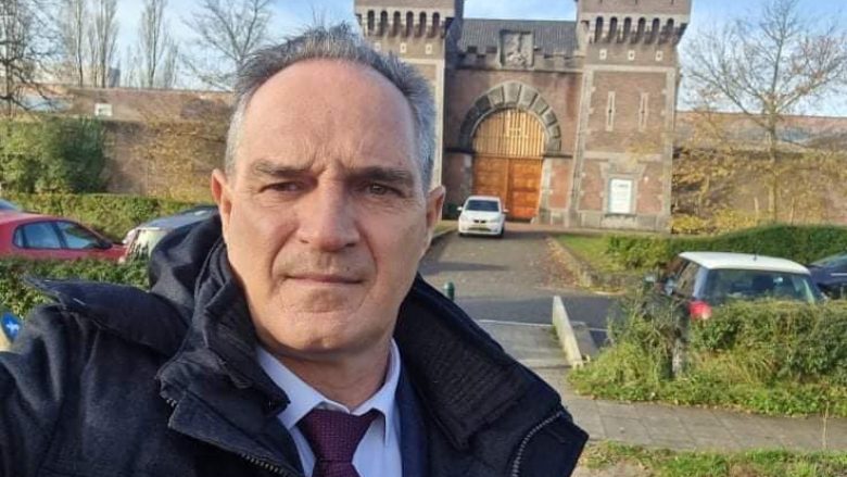 Viziton ish krerët e UÇK-së të paraburgosur në Hagë, Nait Hasani: Janë pa përkujdesjen e institucioneve të shtetit tonë