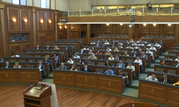 Kuvendi miraton në parim projektligjin për buxhetin e vitit 2022
