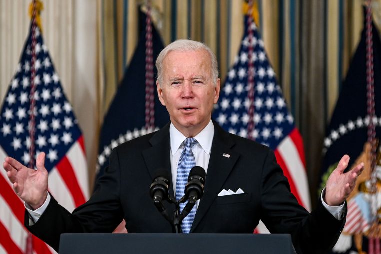 Mysafirët e [pa]dëshiruar në Samitin e presidentit Biden për demokracinë