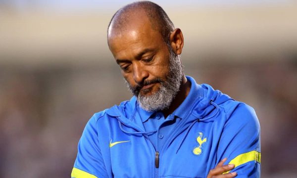 Tottenhami e shkarkon trajnerin Nuno Espirito Santo