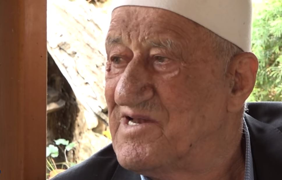 Babai i Thaçit me lot në sy: Nëse ka drejtësi diku duhet me u liru sepse krejt UÇK-ja është e pafajshme