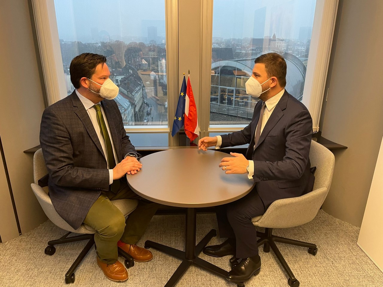 Krasniqi në Bruksel: BE të liberalizojë sa më parë vizat për qytetarët e Kosovës