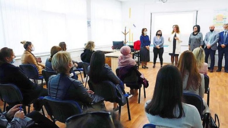 Nis mësimin gjenerata e katërt e nivelit 5 të kualifikimit për asistent për nxënës me nevoja të veçanta arsimore
