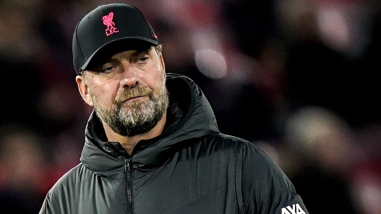 Klopp thotë se Liverpooli s’do ta blejë asnjë lojtar të pavaksinuar në janar