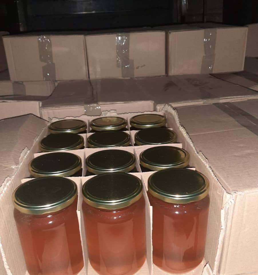 Policia konfiskon mjaltë në vlerë 20 mijë euro dhe mallra tjera