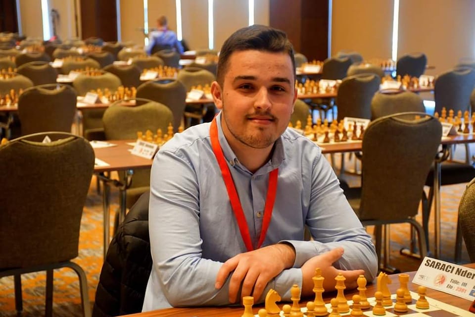 Nderim Saraqi përfaqëson Kosovën për herë të parë në Kampionatin Botëror të shahut