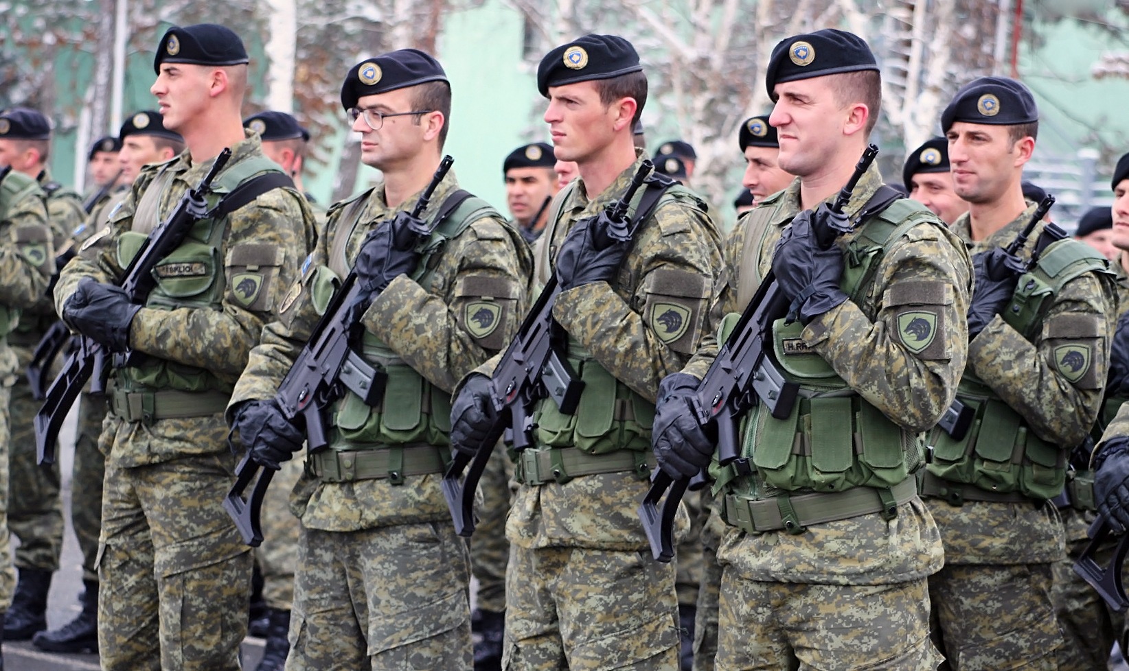 Shtesat për ushtarët e FSK-së, Ministria thotë se rregullorja e miratuar nga AAK ishte për fushatë elektorale