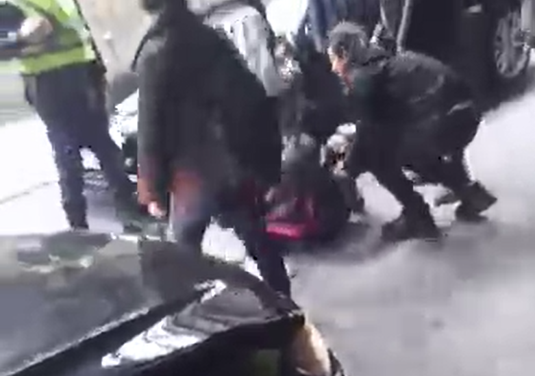 Një nxënëse goditet nga vetura në lagjen “Dardania” në Prishtinë