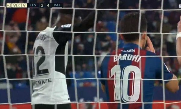 Valencia e mposht Levanten, Enis Bardhi shënon gol të bukur