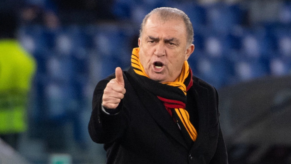 Terim: E admiroj Sarrin, por Galatasaray e meritoi