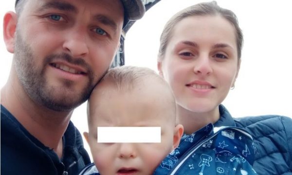 Kjo është familja që humbi dy pjestarë në aksidentin tragjik në Milot, nëna në gjendje të rëndë